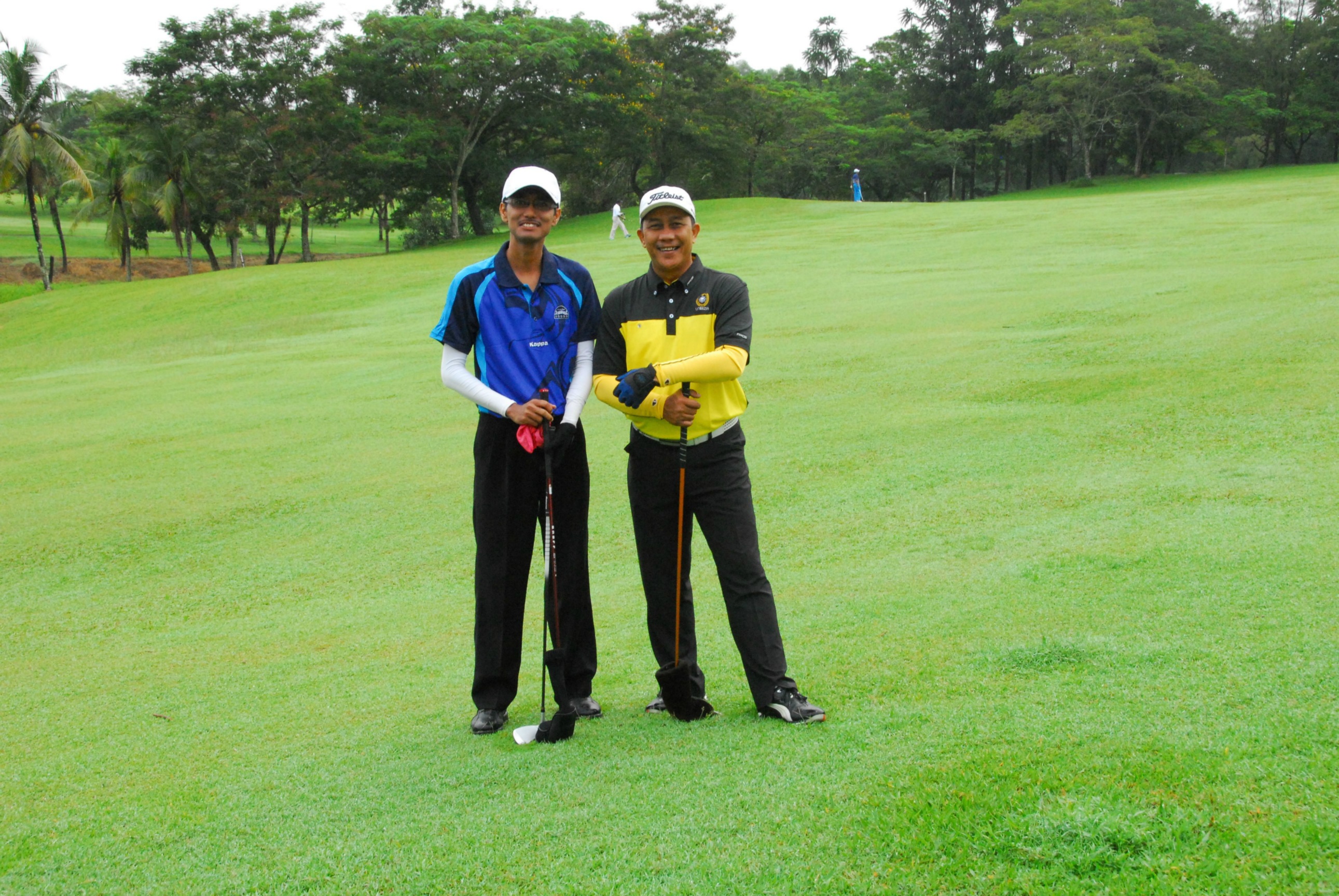 PRO15 157 GOLF DSC 0126.JPG